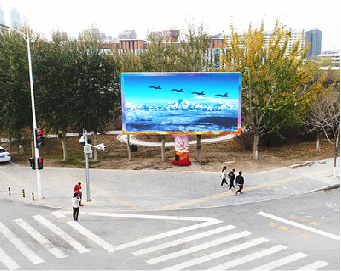 泸西户外大屏广告投放要点。